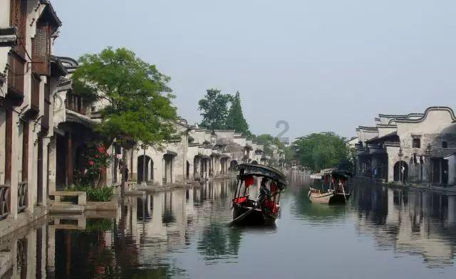 栖霞建设预计2023年净利润亏损5000万元到9800万元